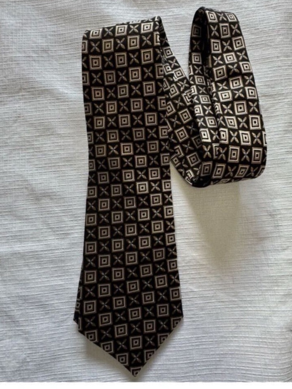 Montavello Italian Geometric Patterned Black and White Tie Silk